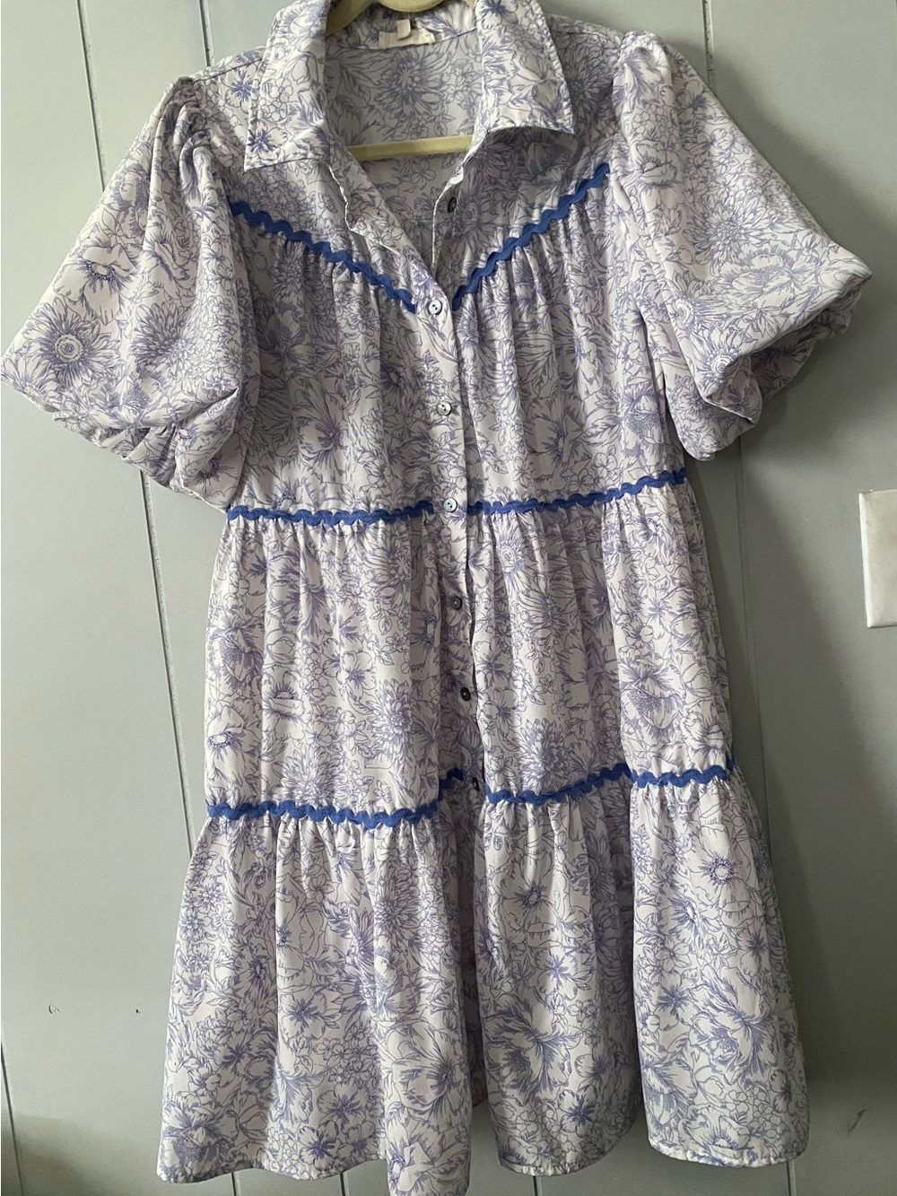 entro Lavender Floral Mini Dress with Blue Trim